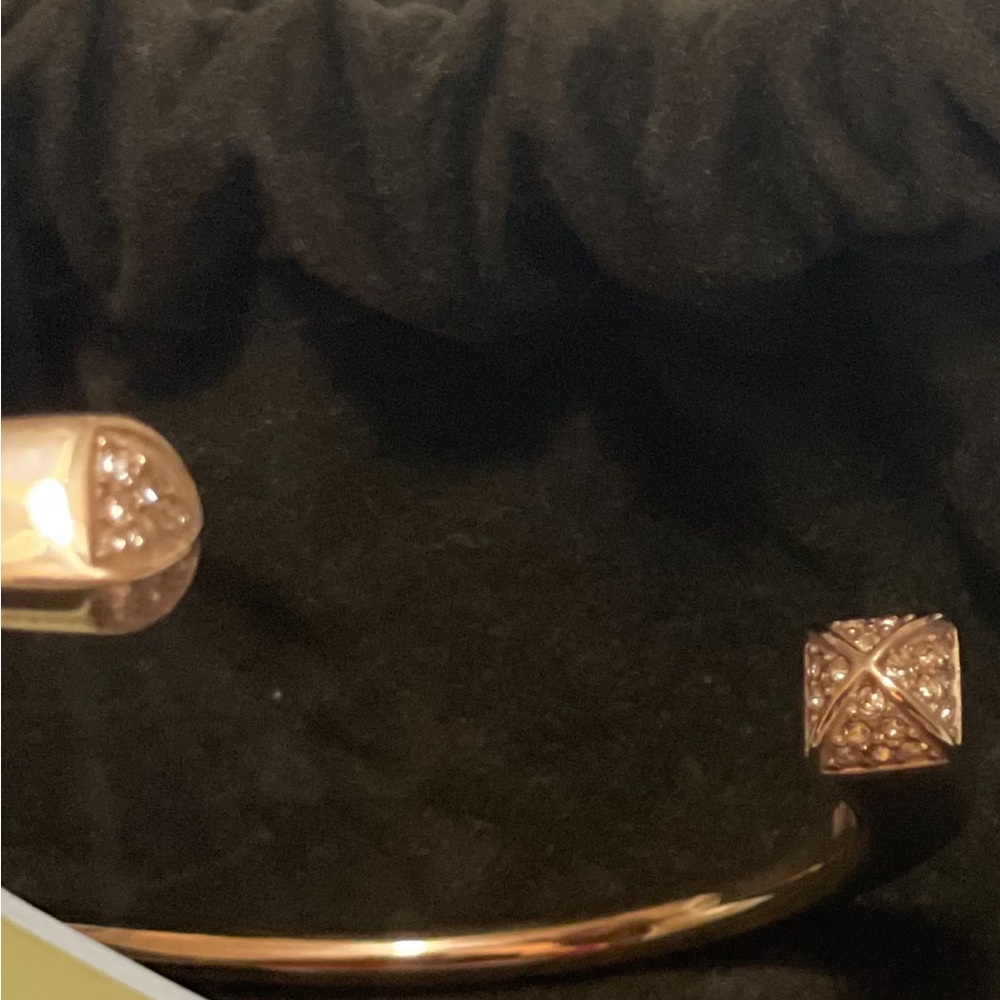 Michael Kors Bracelet Rose Gold - Picture 5 of 5